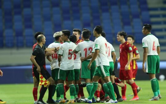 Đội tuyển Việt Nam gặp Indonesia