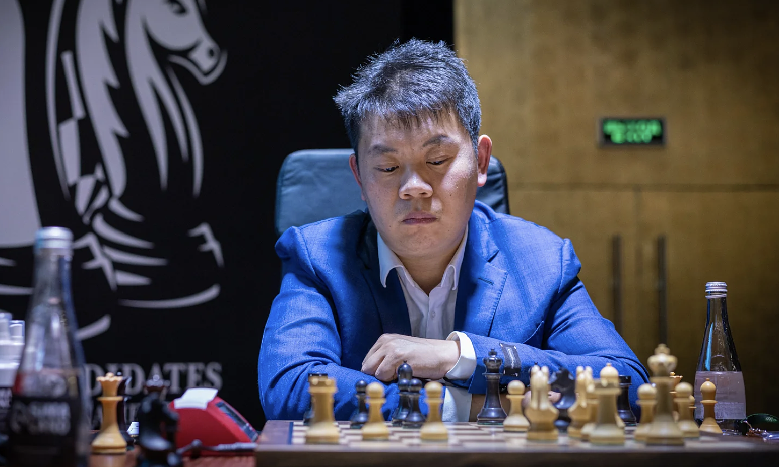 Vương Hạo xin thua trong ván 12 giải Candidates