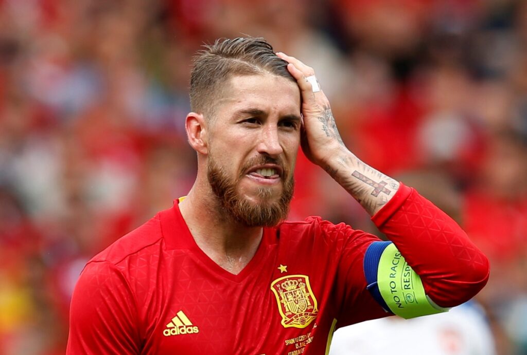 Trung vệ Sergio Ramos bị loại khỏi đội hình tham dự Euro 2020 của Tây Ban Nha